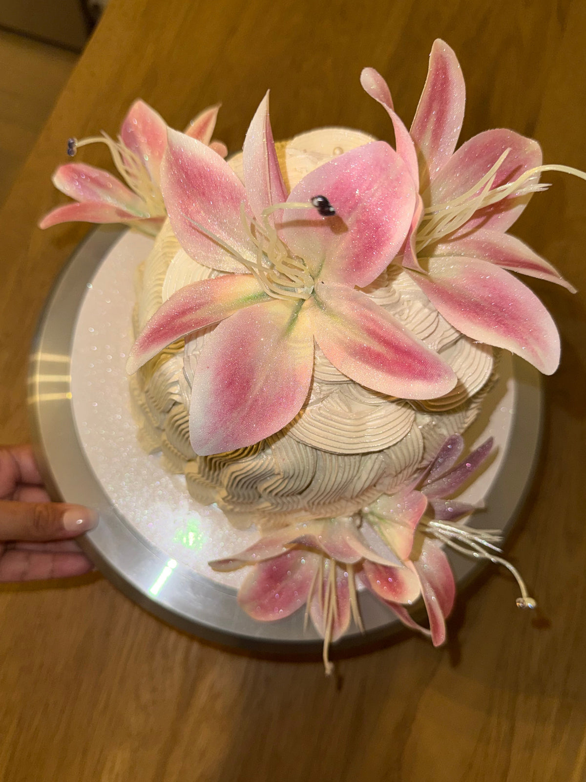 LYLYS CAKE