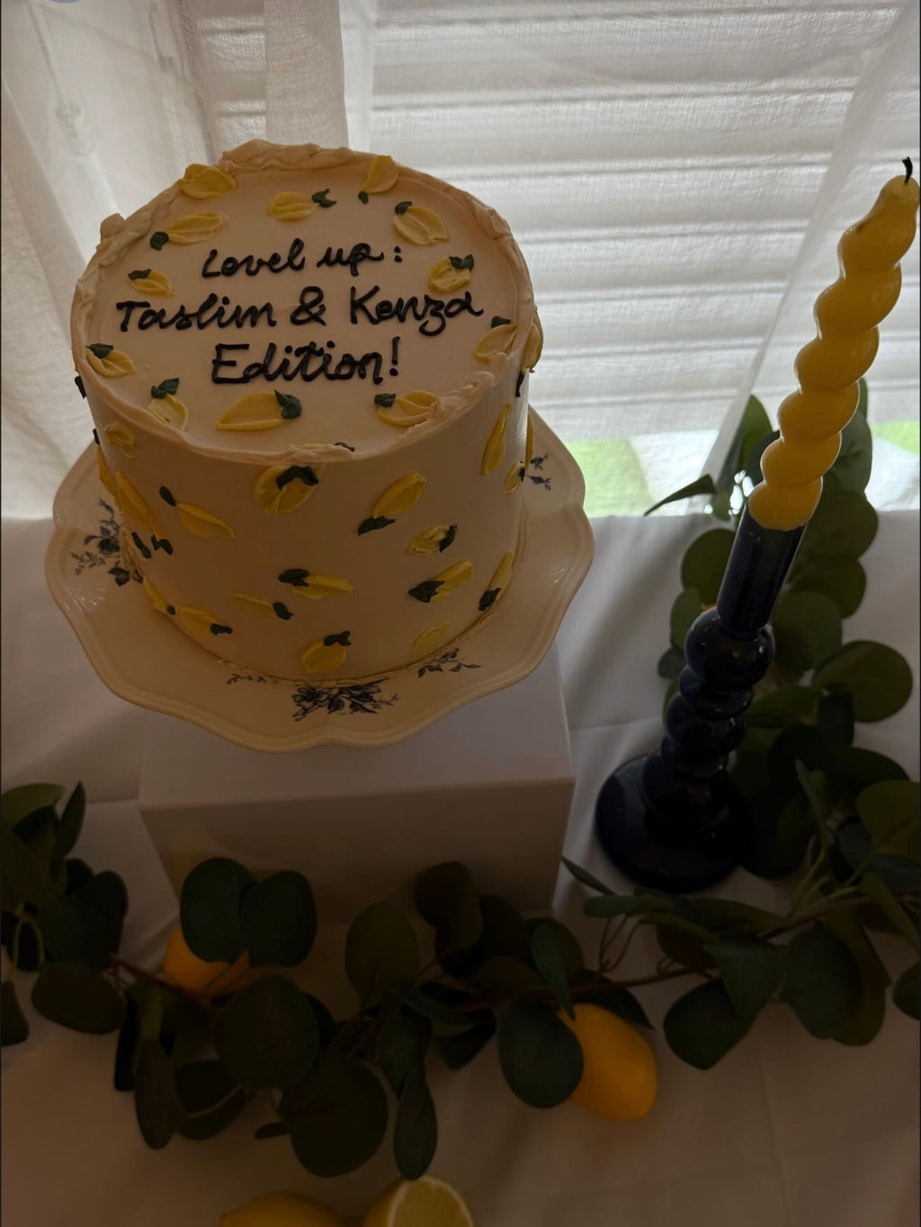 LEMON CAKE