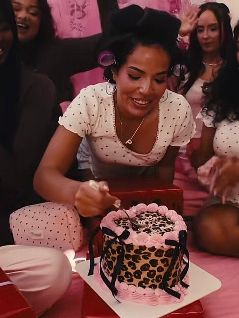 LEOPARD PRINTED CAKE