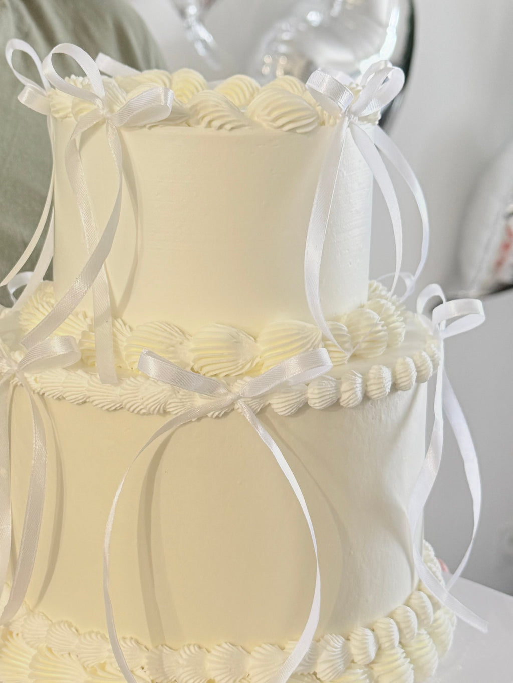 Double tier vintage